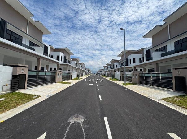Johor Bahru, Johor 81300