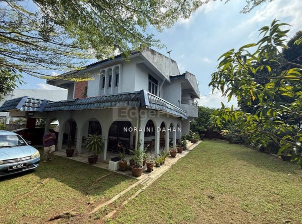 Jalan Bunga Raya, Shah Alam, Selangor 40000