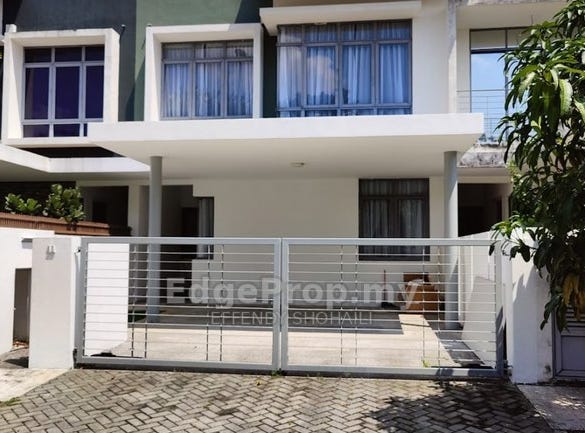 Jalan Sri Tasik Barat 1B; Jalan Sri Tasik Barat 1C, Cyberjaya, Selangor 63000