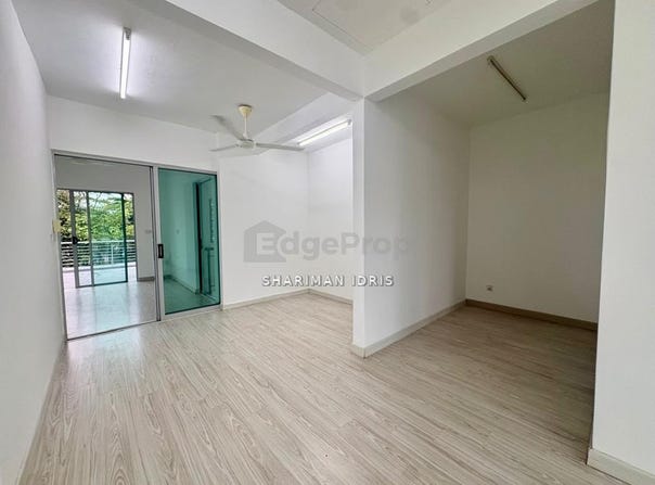 Jalan Elektron U16/65, Denai Alam, Selangor 40150