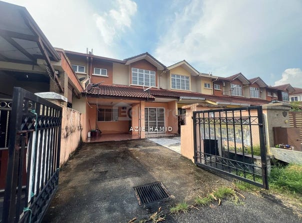 Jalan DC 1, Sungai Buloh, Selangor 47000