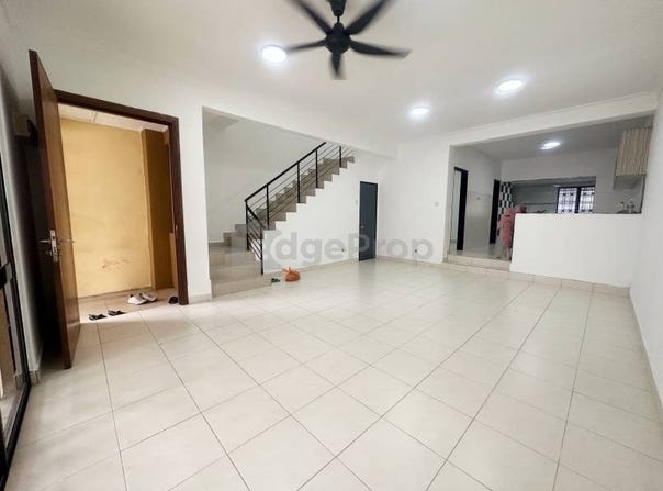 Jalan DC 1, Sungai Buloh, Selangor 47000