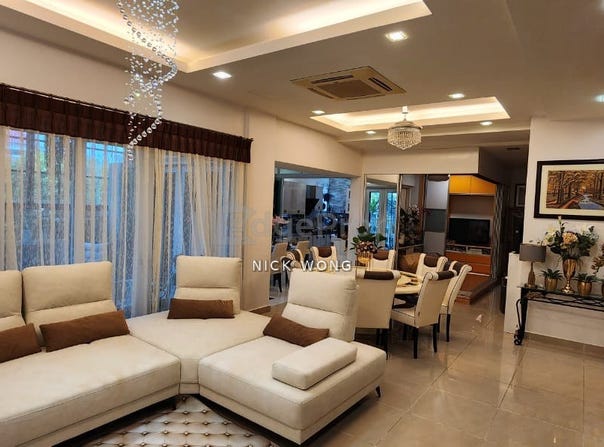 Jalan Saujana, Ampang, Selangor