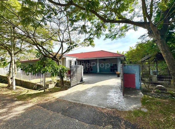 Off Persiaran Kota Perdana, Seri Kembangan, Selangor 43300