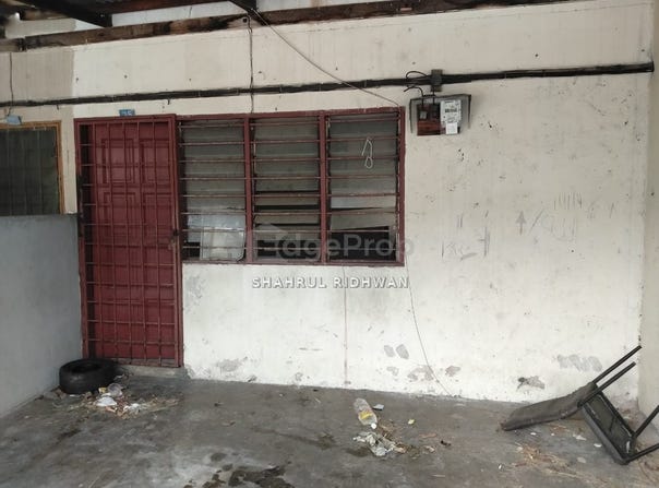 Jalan ST, Sepang, Selangor 43900