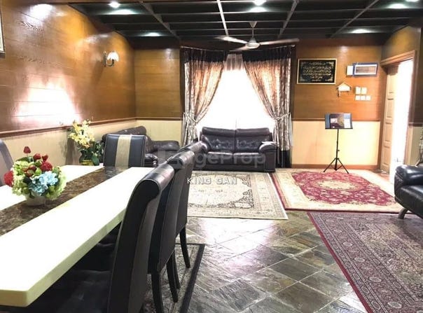 Batu 9th Cheras, Selangor 43200
