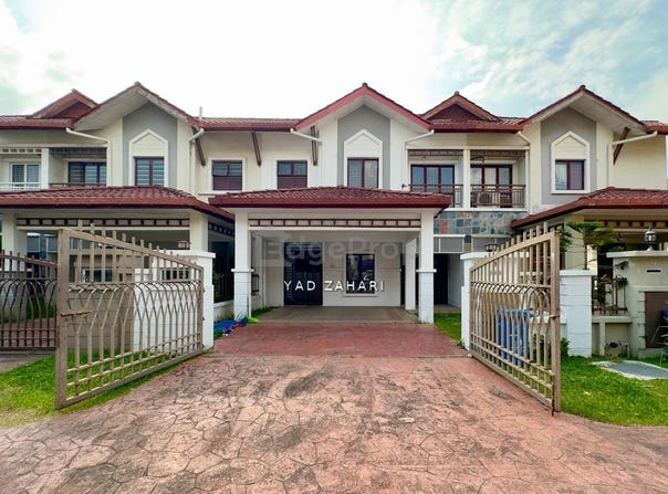 Jalan Akuatik, Shah Alam, Selangor 40100