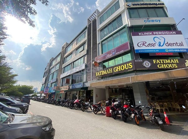 Jalan Nirwana, Taman Nirwana, Ampang, Selangor 68000