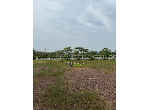 Jalan Sri Tasik Barat, Cyberjaya, Selangor 63000