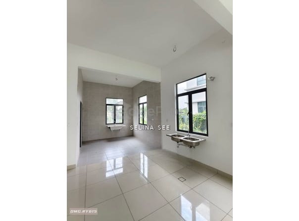 Jalan Bestari, Klang, Selangor 42500