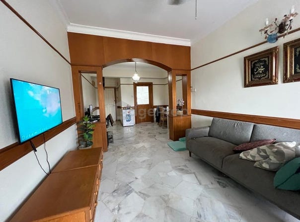 Jalan Sultan Salahuddin Abdul Aziz Shah 9/6, Shah Alam, Selangor 40150