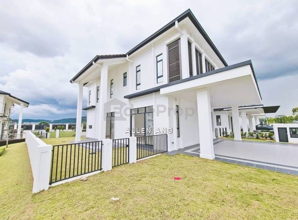 N, Bandar Puncak Alam, Selangor 42300