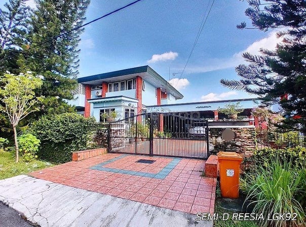Jalan Bunga Raya, Shah Alam, Selangor 40000