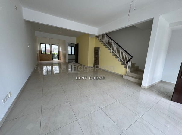 Lebuh Diamond, Semenyih, Selangor 43500