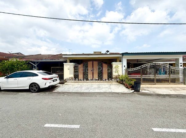 JALAN JENARIS, Kajang, Selangor