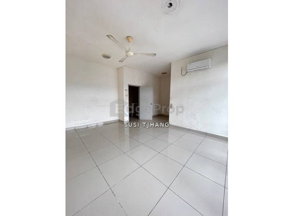Jalan Sentral, Iskandar Puteri, Johor 79100