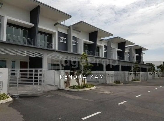 Jalan Redgeview 3, , Kajang, Selangor 43000