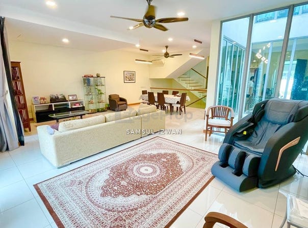 Jalan Schumann, Cyberjaya, Selangor 63000