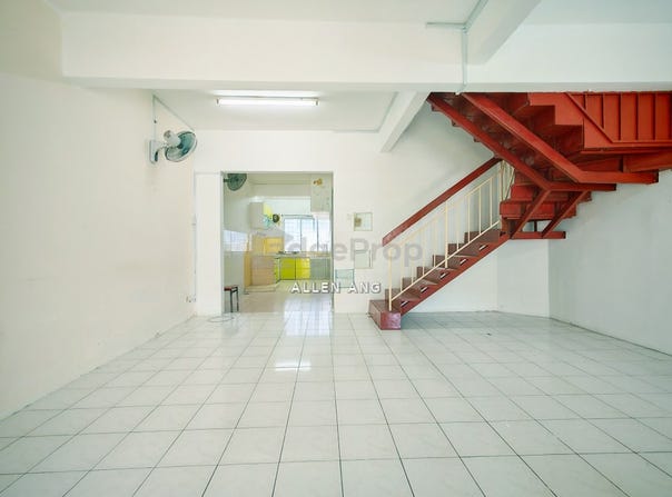 Seri Kembangan, Selangor 43300
