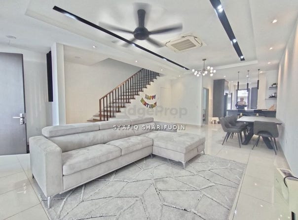 Jalan Casuarina, Elmina, Green 1, Sungai Buloh, Selangor 40160