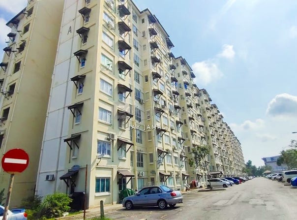 Jalan BP 14, Puchong, Selangor 47100