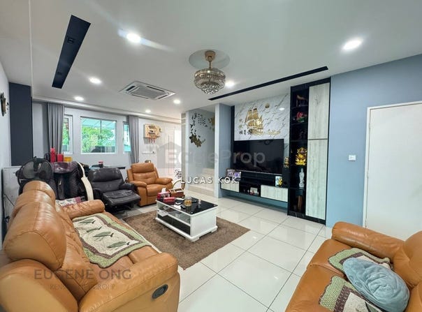 Persiaran Mahkota, Banting, Selangor 42700