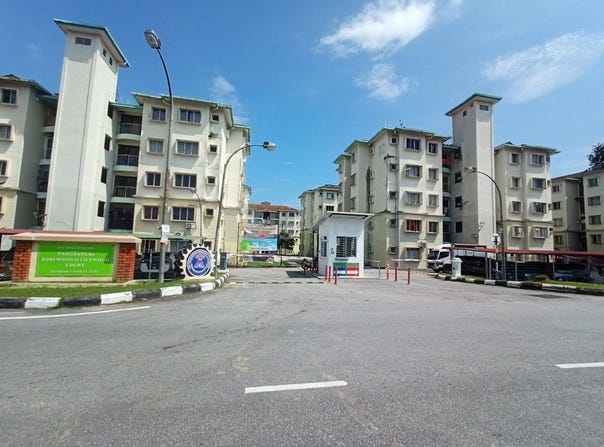 Jalan Tasik Puteri, Rawang, Selangor 48300