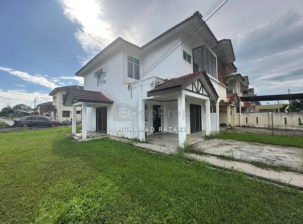 Persiaran Alam Perdana, Bandar Puncak Alam, Selangor 42300