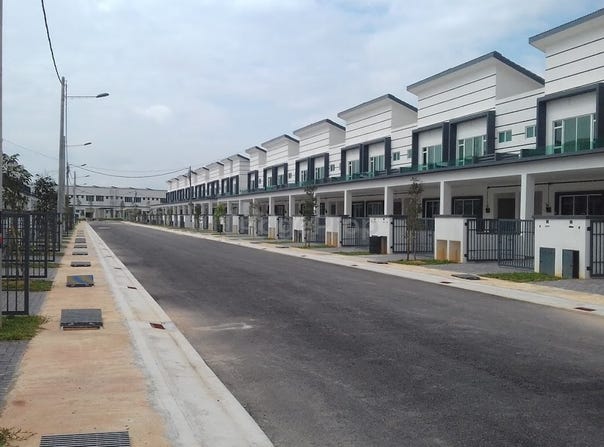 Jalan Intan, Dengkil, Selangor 43800