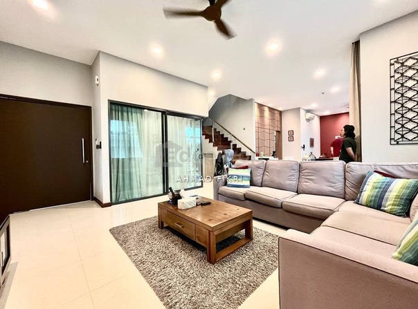 Jalan SE2, Seri Kembangan, Selangor 43300