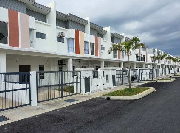 Jln Tiung 5, Telok Panglima Garang, Selangor 41200