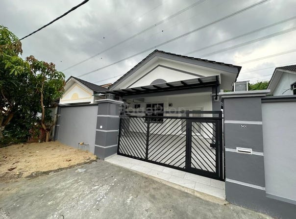 Jalan Jelatang, Masai, Johor 81750