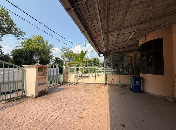 Jalan USJ 2/1, USJ, Selangor 47600