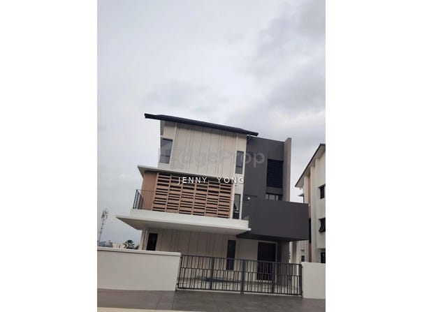 Seri Kembangan, Selangor 41200