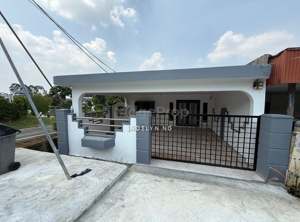 Off Jalan Besar, Kulai, Johor 81100