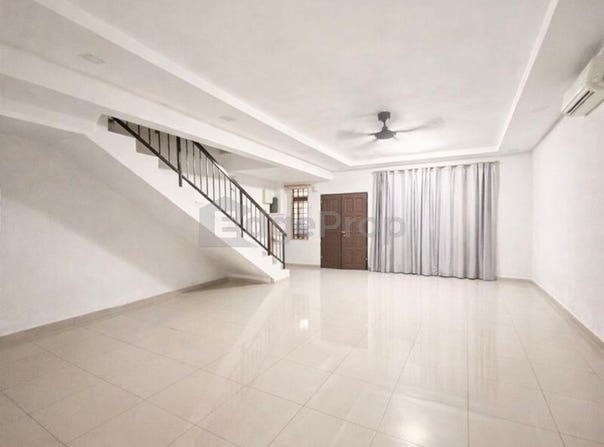 Persiaran Mahkota, Banting, Selangor 42700