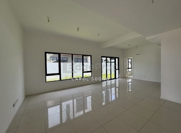 Rawang, Selangor 48020