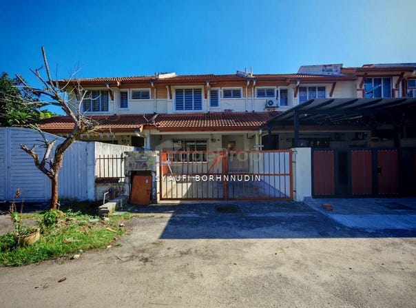 Jalan Vista Emas, Bangi, Selangor 43000