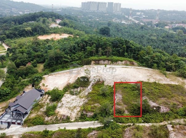 Jalan Durian 2, Sepang, Selangor 43800