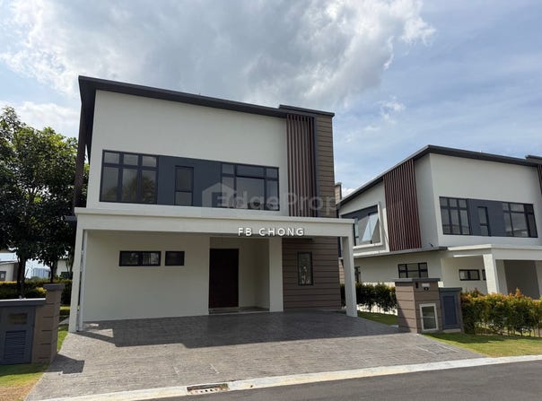 Lebuh Diamond, Semenyih, Selangor 43500
