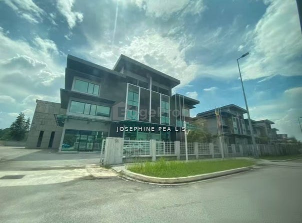 Off Federal Highway, 40150 Shah Alam, Selangor, Glenmarie, Selangor 40150