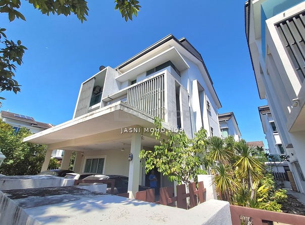 Jalan Residence, Kajang, Selangor 43000