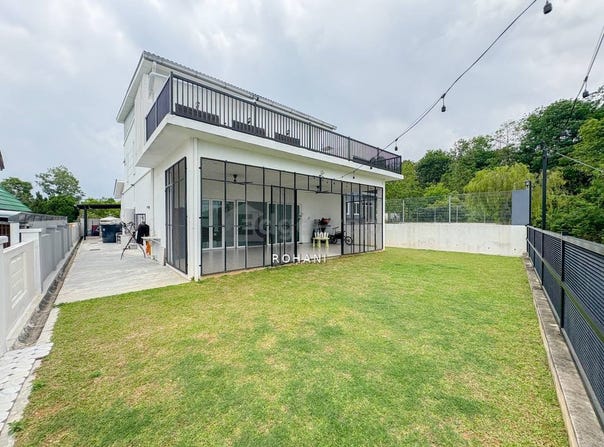 Lengkok Mekar, Bangi, Selangor 43000