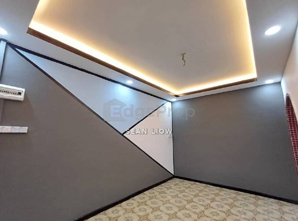 Jalan Ledang, Kluang, Johor 86000