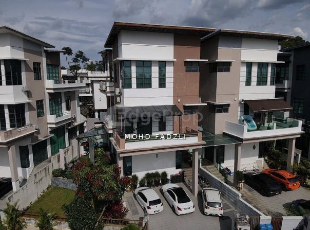 Bukit Jelutong, Bukit Jelutong, Selangor 40150