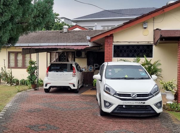 Jalan SS1, Petaling Jaya, Selangor 47300