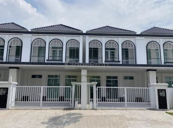 E, Semenyih, Selangor 43500