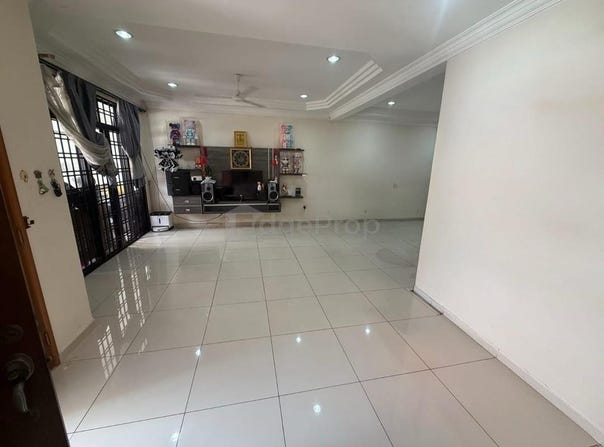Jalan Suria; Jalan Tapah, Johor Bahru, Johor 81100