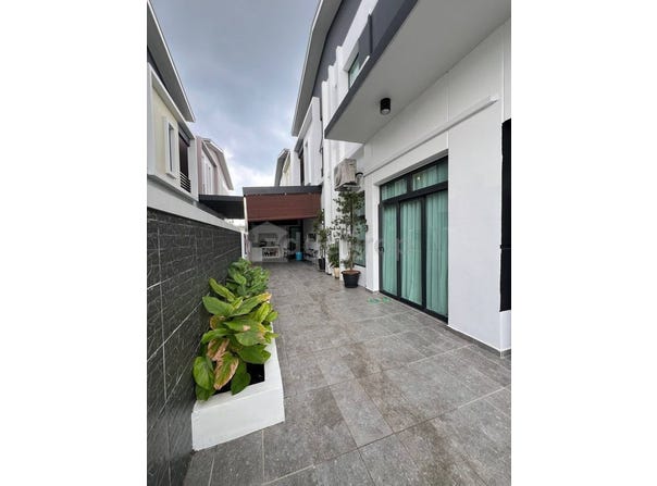 Johor Bahru, Johor 81300