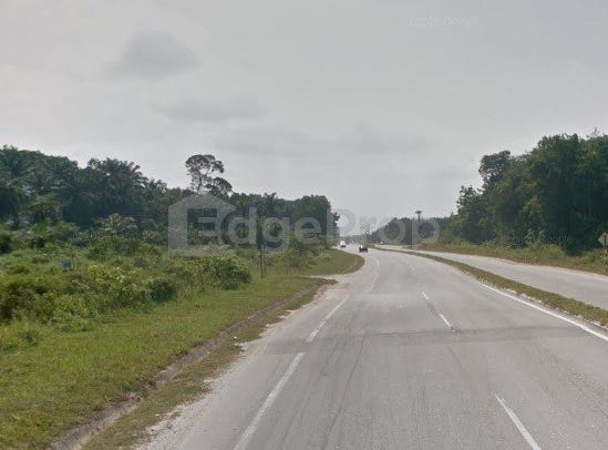 off Jalan Dengkil, Dengkil, Selangor 43800